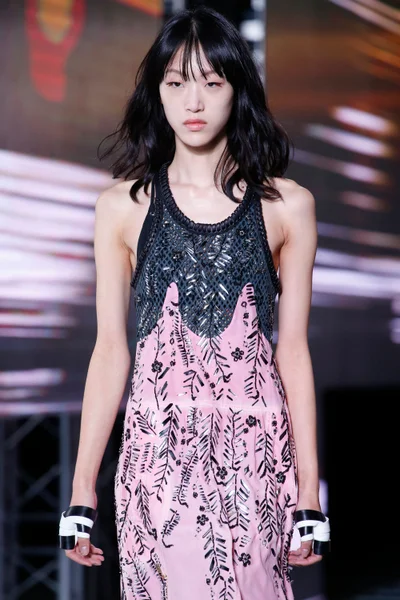 Look 22